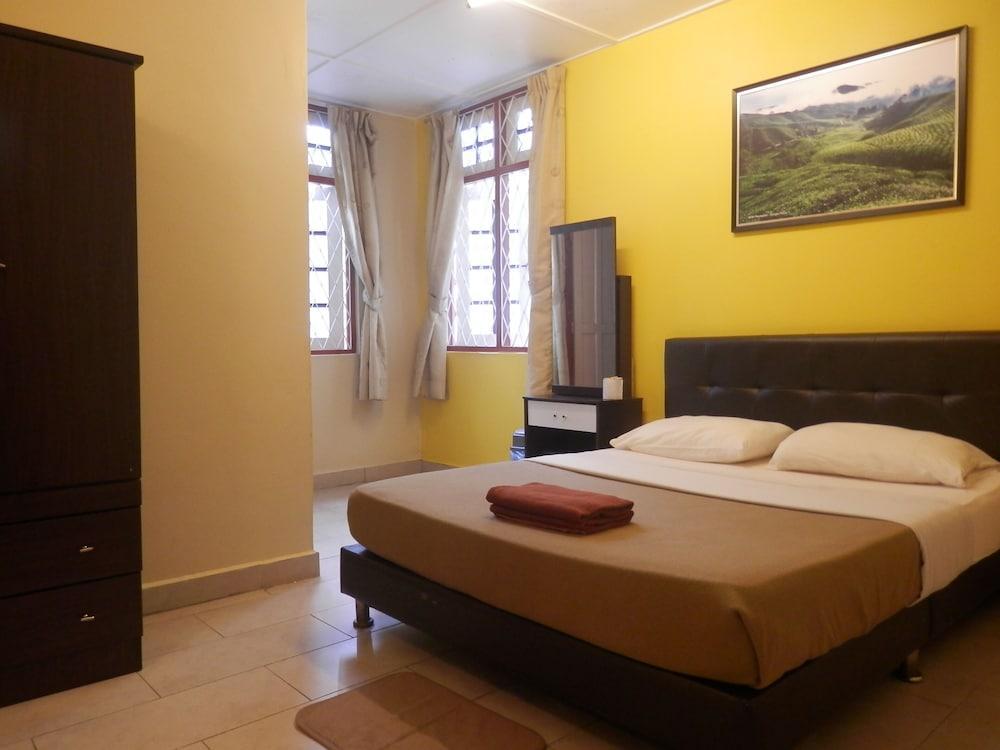 Rovers Inn Cameron Highlands Esterno foto
