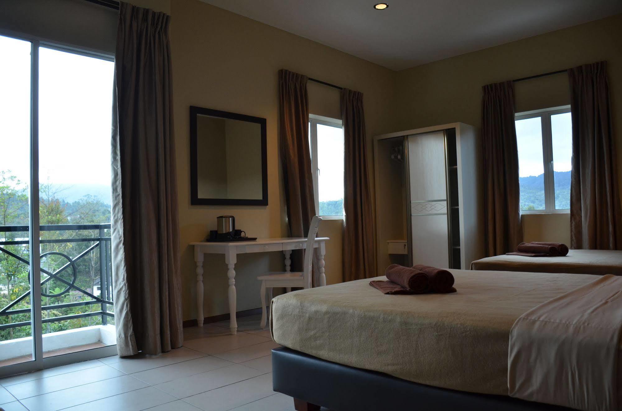Rovers Inn Cameron Highlands Esterno foto
